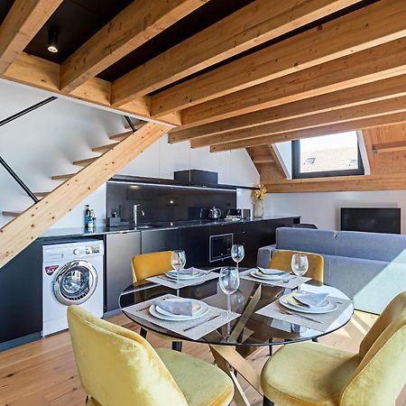 Downtown Duplex W/ Amazing Terrace By Lovelystay 포르투 외부 사진